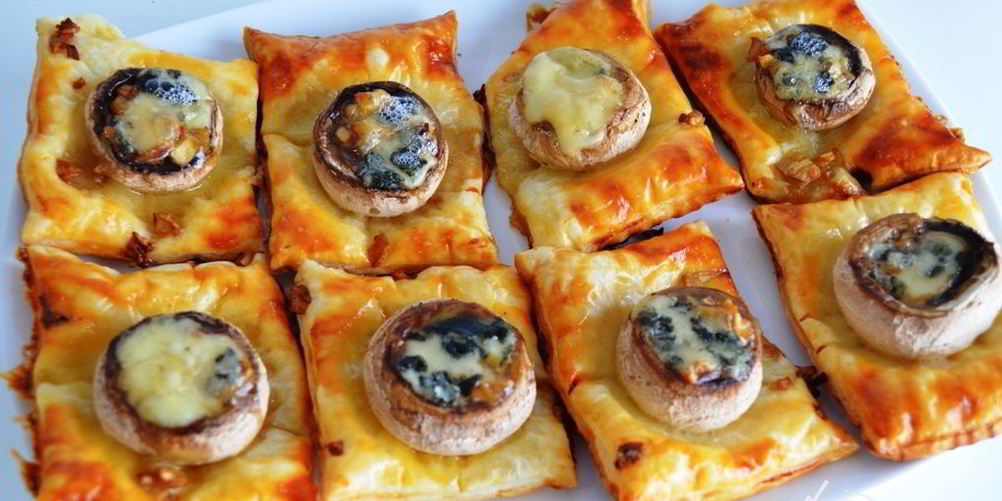 Как приготовить грибы фаршированные на слоеном тесте