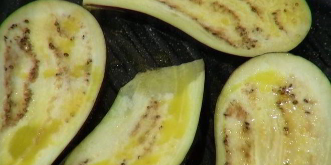 Рецепт грибы на гриле с нутом и баклажанами