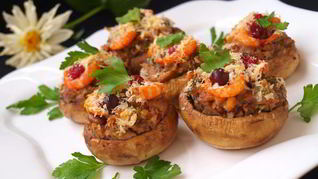 Рецепт Шампиньоны фаршированные с креветками и клюквой