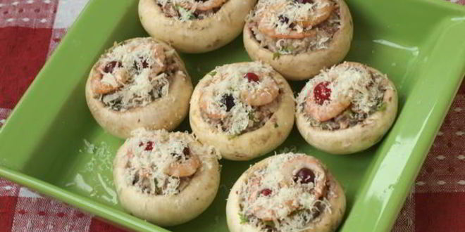 Рецепт шампиньоны фаршированные с креветками и клюквой