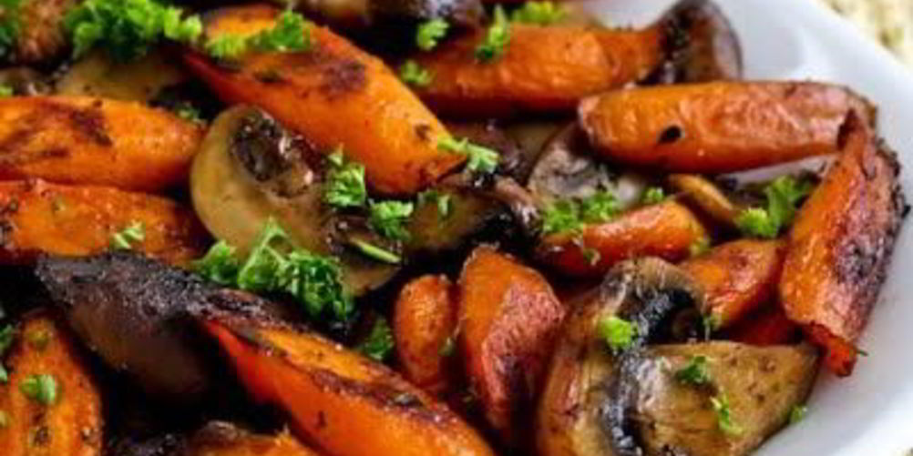 Как приготовить шампиньоны с морковью