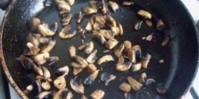 Рецепт шампиньоны жареные со сметаной