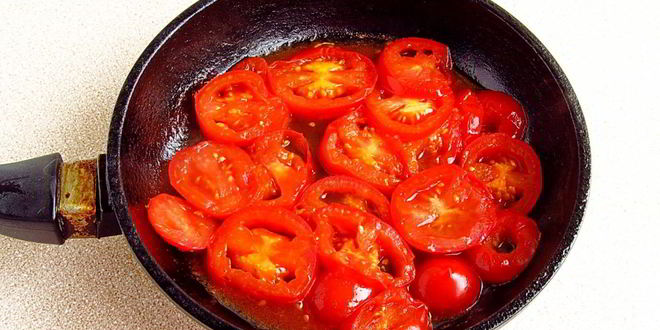 Рецепт сыроежек тушенных с овощами в сметаннома соусе