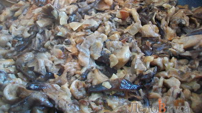 Рецепт Жареные грибы со сметаной — грибная начинка