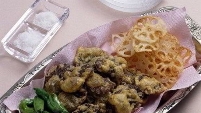 Рецепт Золотистые грибы в кляре с зеленым луком