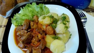 Рецепт Гуляш из говядины в мультиварке