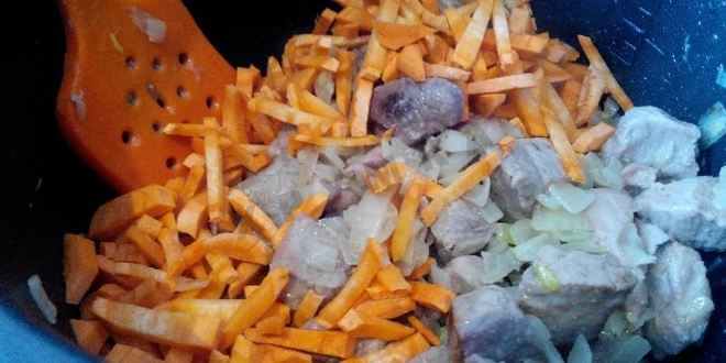 Рецепт гуляш из говядины в мультиварке