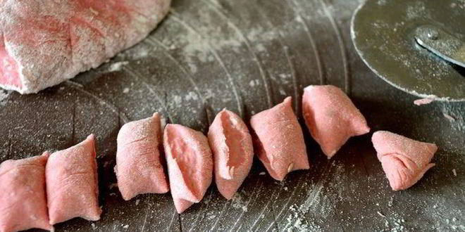 Рецепт итальянские ньокки со свеклой