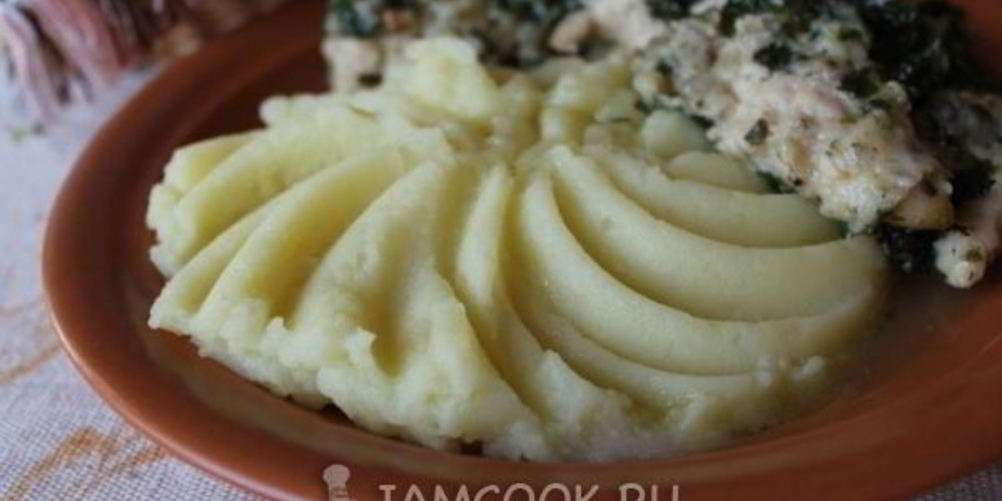 Как приготовить картофельное пюре с печеным чесноком