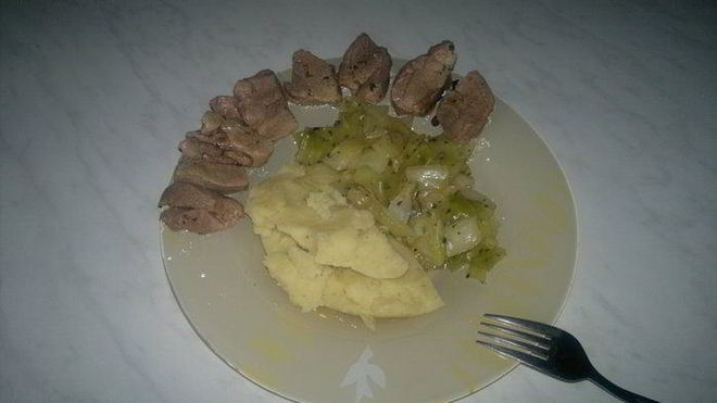 Рецепт Картофельное пюре с травами и чесноком