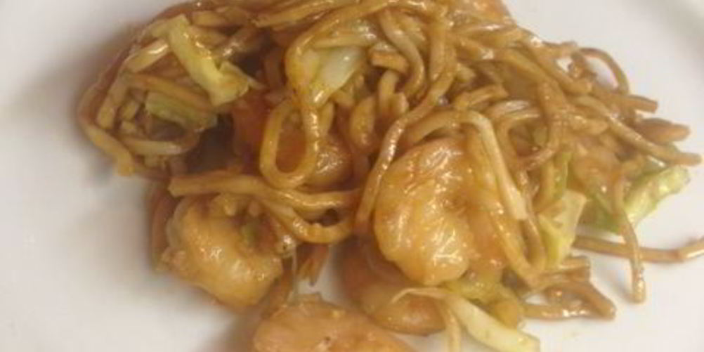 Как приготовить китайская лапша с креветками