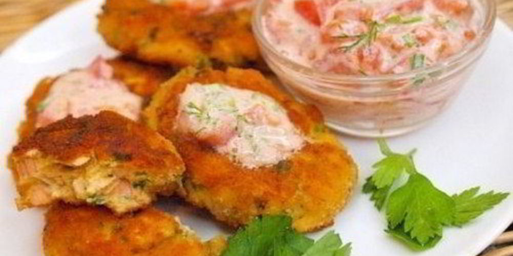 Рецепт мясные котлеты под сметанным соусом