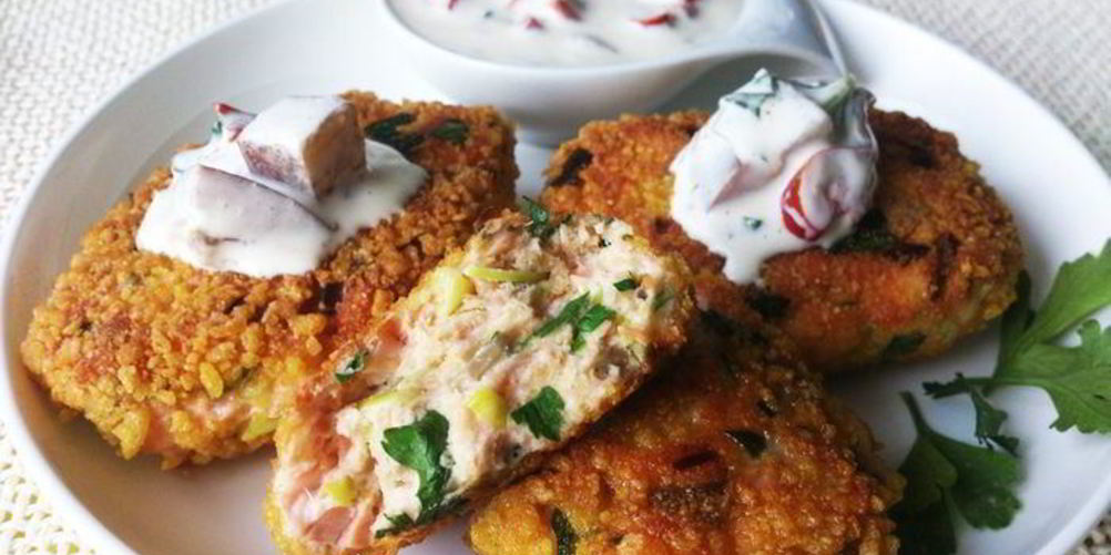 Как приготовить котлетки из лосося с томатным соусом