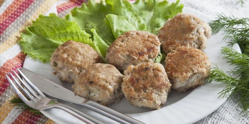 Как приготовить котлеты из сома без запаха