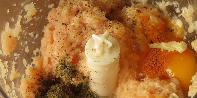 Рецепт котлеты-привидения с пряным тыквенным соусом