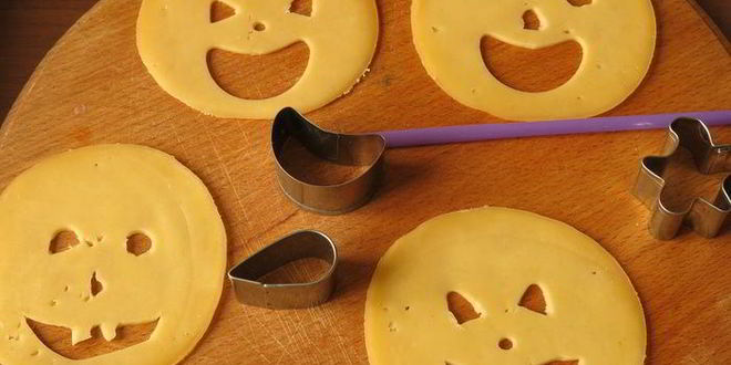 Рецепт котлеты-привидения с пряным тыквенным соусом