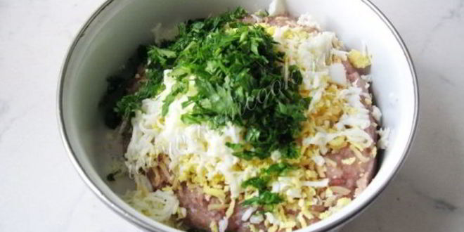 Рецепт котлеты с сыром и отварным яйцом