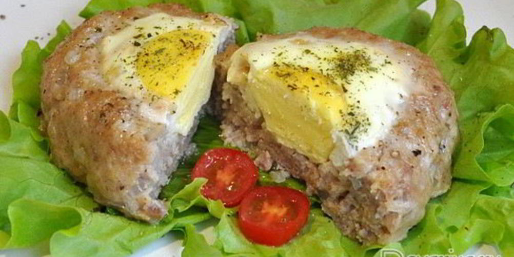 Как приготовить котлеты, запеченные с яйцами