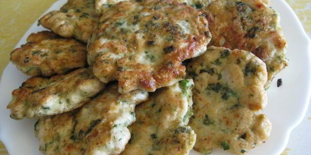 Как приготовить куриные котлетки