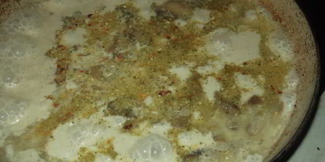 Рецепт куриные котлеты под грибным соусом