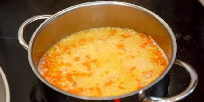 Рецепт куриные котлеты с брусничным соусом