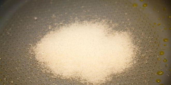 Рецепт куриные котлеты с брусничным соусом