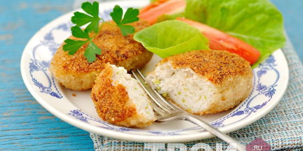 Как приготовить куриные котлеты с кабачками