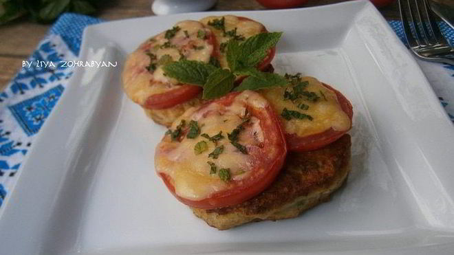 Рецепт Куриные котлеты с кабачком и мятой