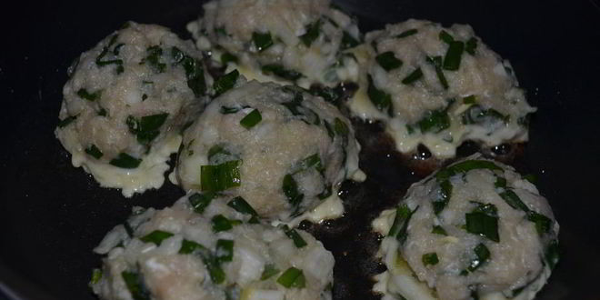 Рецепт куриные котлеты с зеленым луком