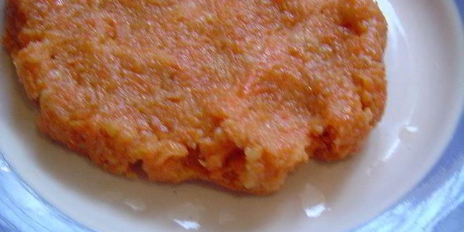 Рецепт морковные котлеты с яблоками, курагой и изюмом