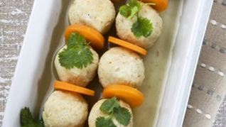 Рецепт Рыбные котлетки в бульоне