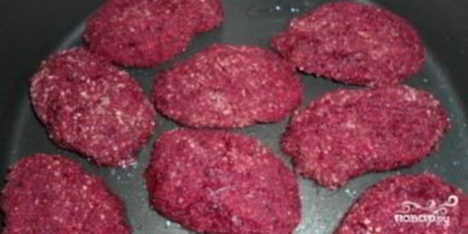 Рецепт свекольные котлеты без яиц