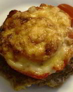 Запеченная котлета с гарниром