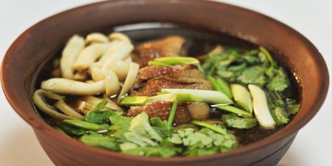 Рецепт куай тиеу пет тун — утиная лапша