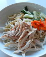 Кунжутная лапша с курицей по-китайски