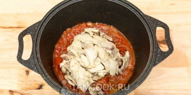 Рецепт лапша с курицей в томатном соусе