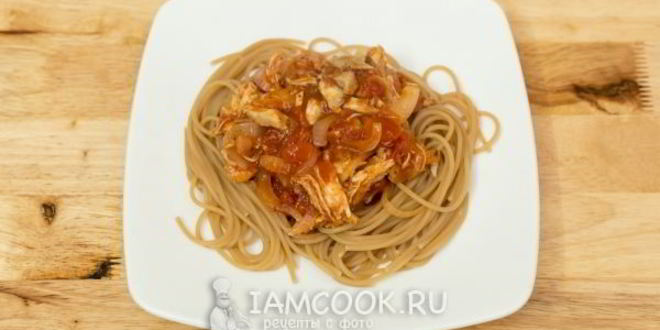 Рецепт лапша с курицей в томатном соусе
