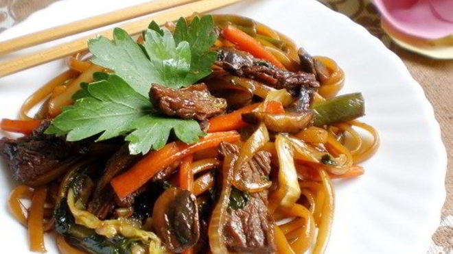 Рецепт Лапша удон с говядиной
