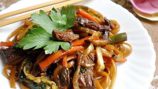 Рецепт Лапша удон с говядиной