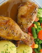 Куриные ножки с ароматным чесночком и томатными спагетти