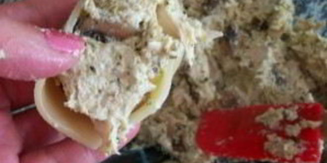 Рецепт макароны, фаршированные курицей и грибами