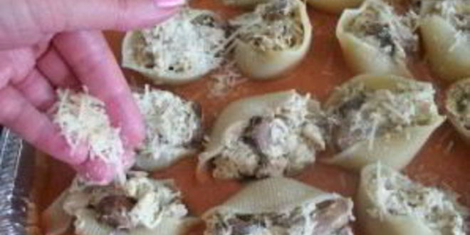 Рецепт макароны, фаршированные курицей и грибами