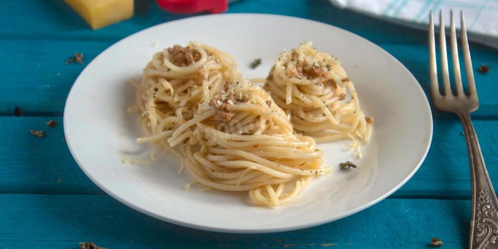 Как приготовить макароны с говядиной и соусом болоньезе
