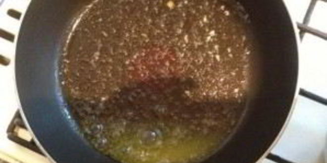 Рецепт макароны с колбасой и яйцом