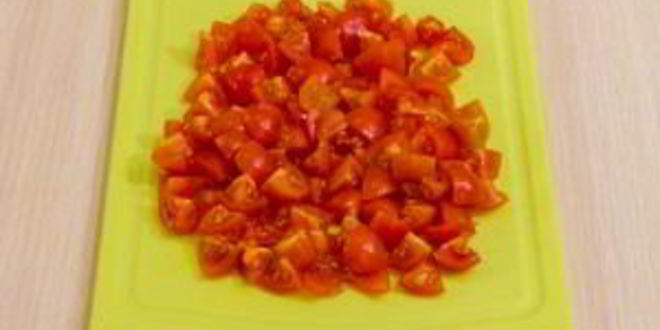 Рецепт макароны с помидорами, моцареллой и базиликом
