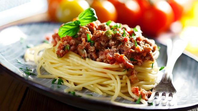 Рецепт Паста болоньезе с томатной пастой