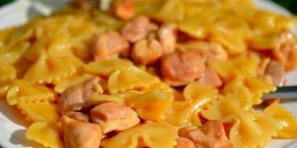 Как приготовить паста фарфалле с курицей и медом