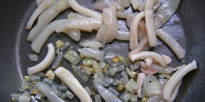 Рецепт паста с кальмарами в сливочном соусе