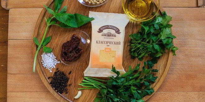 Рецепт паста с курицей и соусом песто