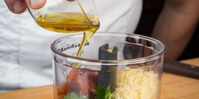 Рецепт паста с курицей и соусом песто